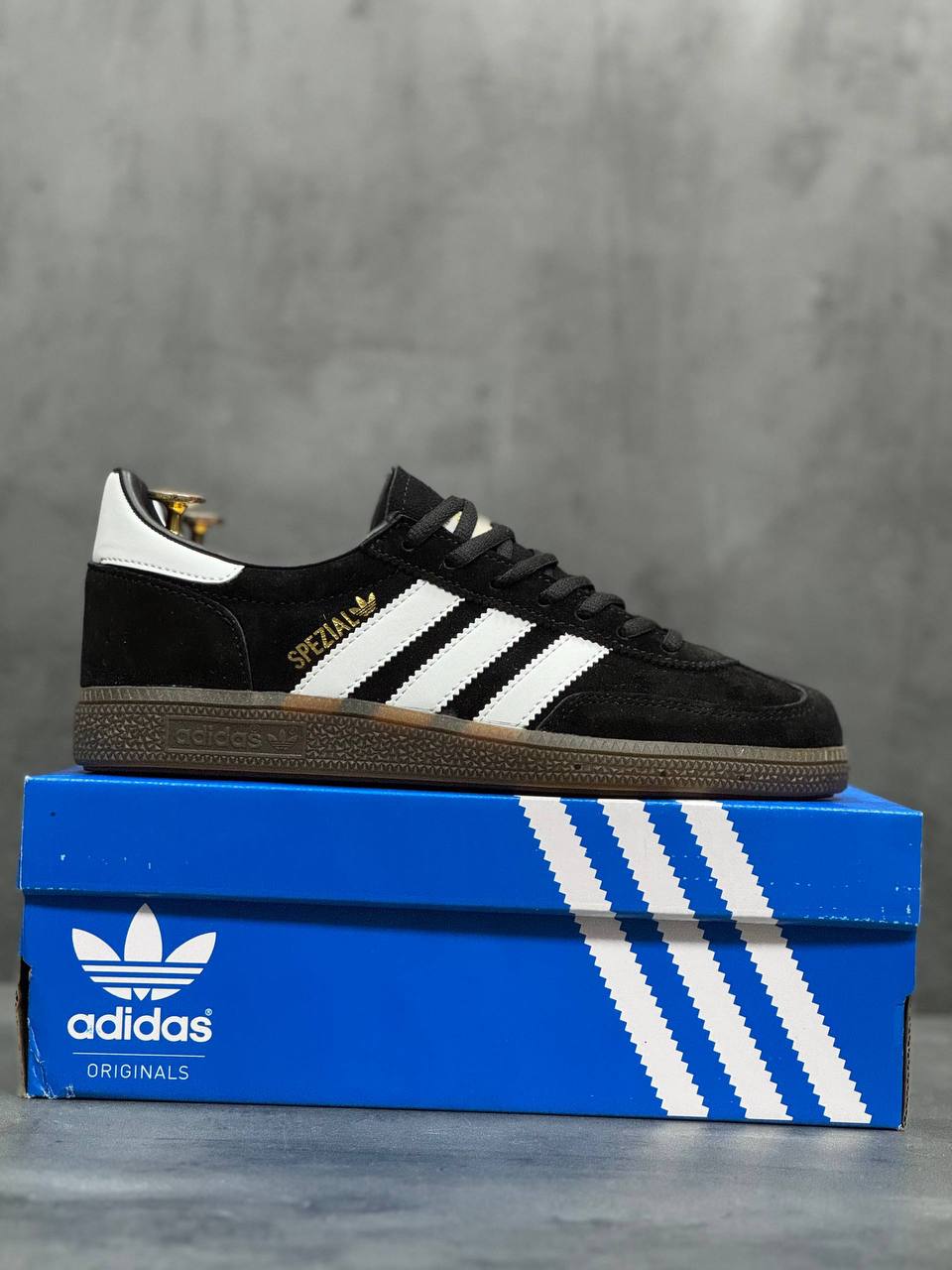 Кроссовки Adidas Spezial A029481 Black фото 2 Кроссовки Adidas Spezial A029481 Black - фото 2