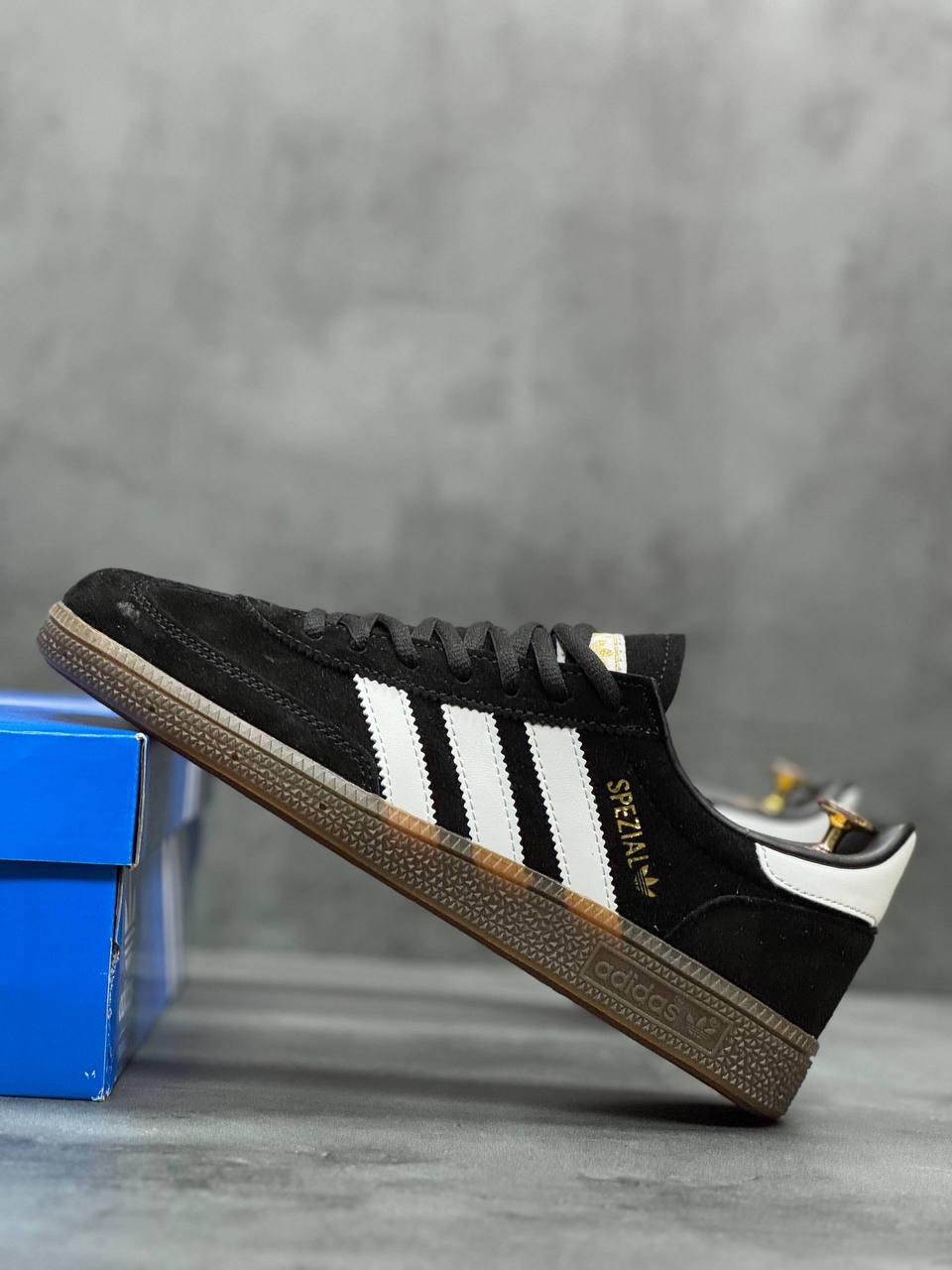 Кроссовки Adidas Spezial A029481 Black фото 3 Кроссовки Adidas Spezial A029481 Black - фото 3