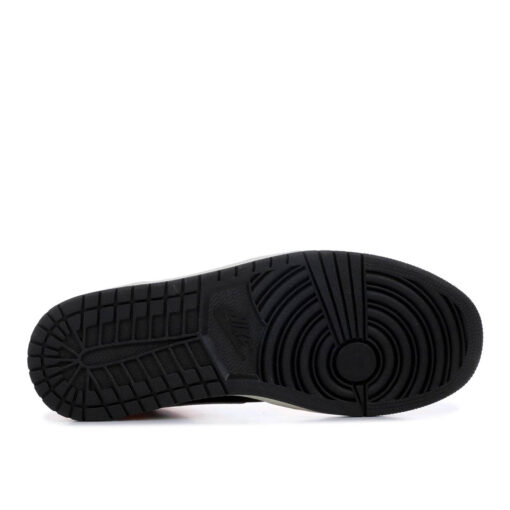 Кроссовки Nike Air Jordan 1 Mid Black Cone 554724-062 оранжево-чёрные - фото 4