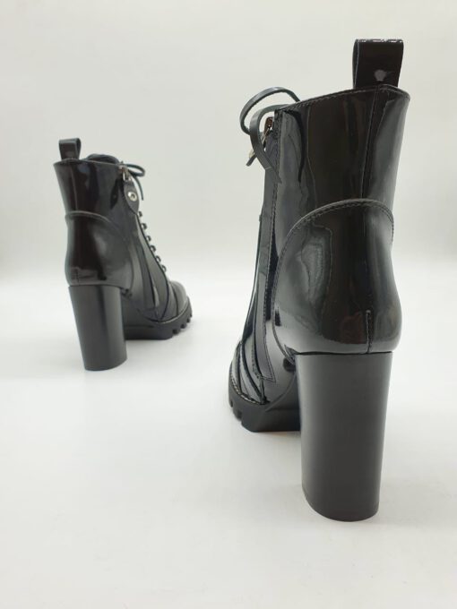 Ботинки женские Louis Vuitton черные A52603 - фото 4