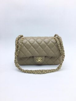 Женская сумка Chanel 26x16x8 бежевая A53871