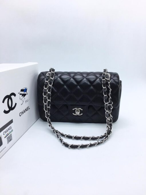 Женская сумка Chanel 26x16x8 черная - фото 1
