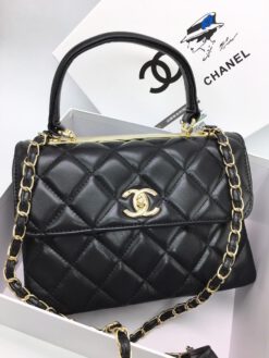 Женская сумка Chanel 24x18x9 черная A53910