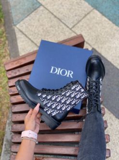 Ботинки женские Dior черно-белые A53081