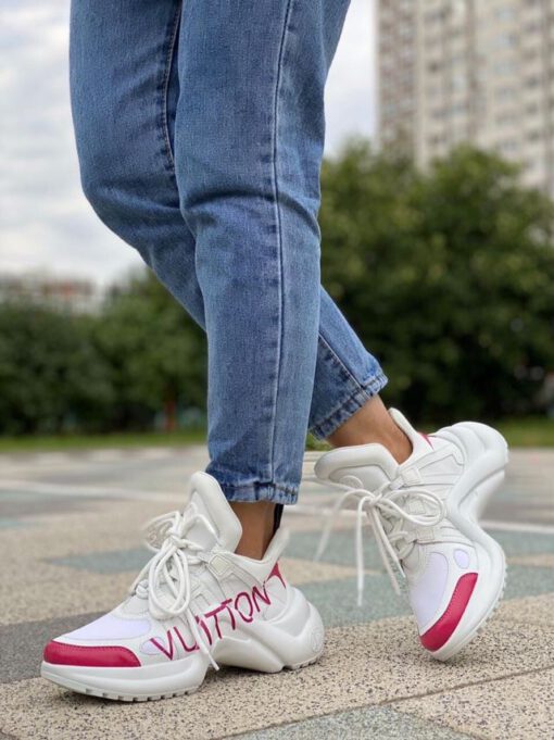 Кроссовки женские Louis Vuitton бело-розовые - фото 4