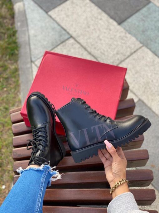 Ботинки женские Валентино черные A53366 - фото 5