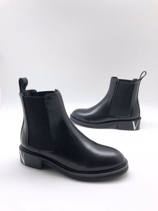 Ботинки женские Валентино черные A53405 - фото 3