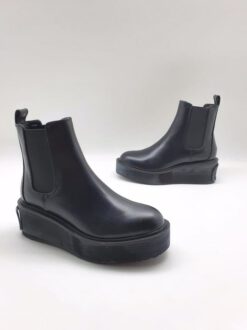 Ботинки женские Valentino черные A53420