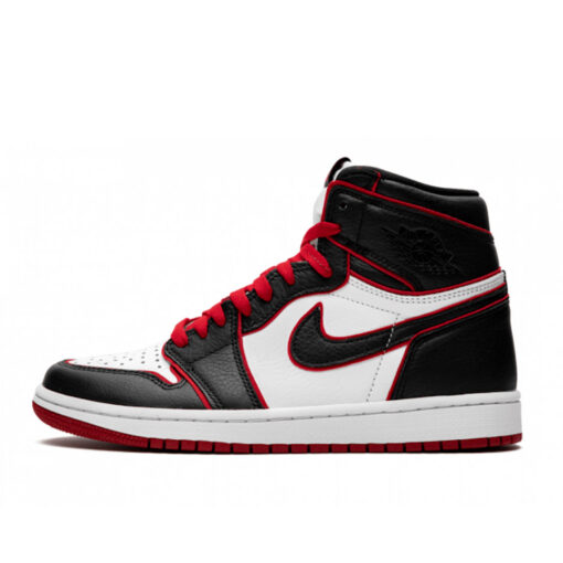 Кроссовки Nike Air Jordan 1 Retro High OG Bloodline бело-чёрные - фото 1