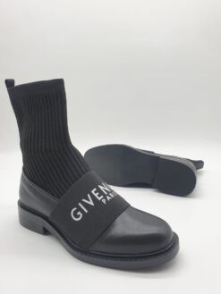 Ботинки женские Givenchy черные A54844