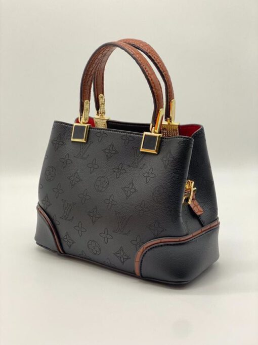 Женская кожаная сумка Louis Vuitton черная A55061 - фото 1