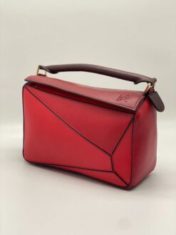 Женская кожаная сумка Loewe красная