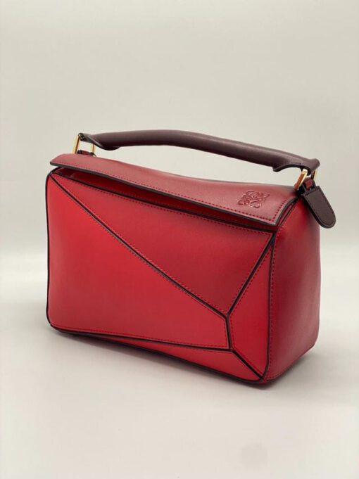 Женская кожаная сумка Loewe красная - фото 1