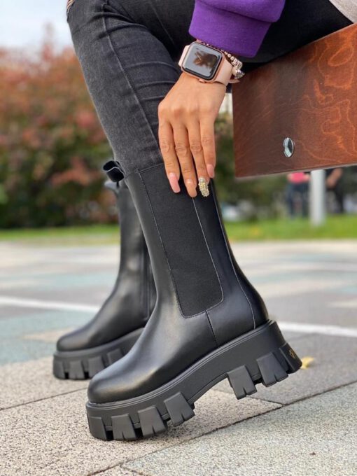 Ботинки женские Prada черные A55121 - фото 1