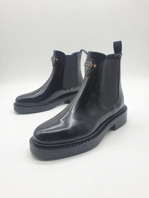 Ботинки женские Prada черные A55496 - фото 1