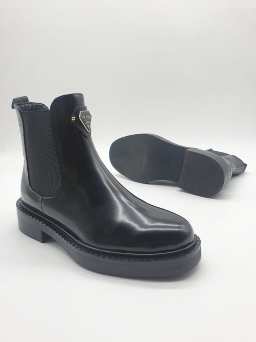 Ботинки женские Prada черные A55496 - фото 2
