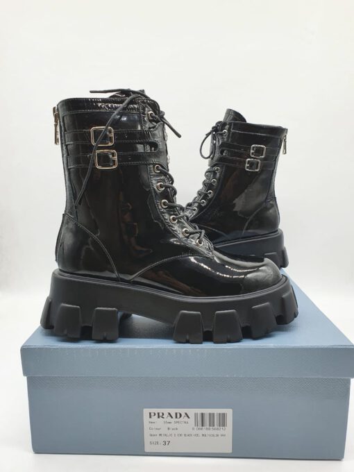 Зимние ботинки женские Prada черные A55624 - фото 4