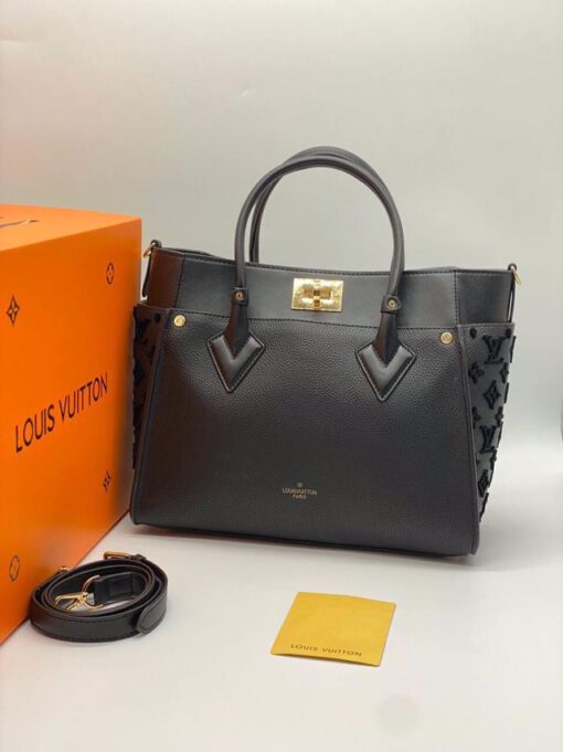 Женская сумка Louis Vuitton 31x27 черная - фото 3