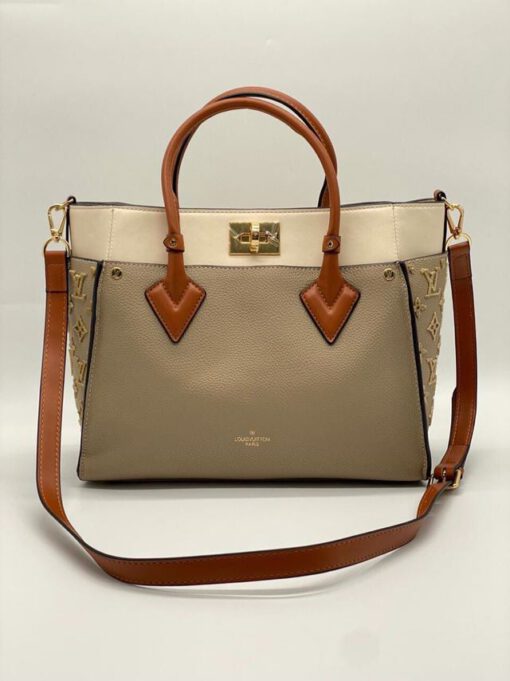 Женская сумка Louis Vuitton 31x27 бежевая - фото 3