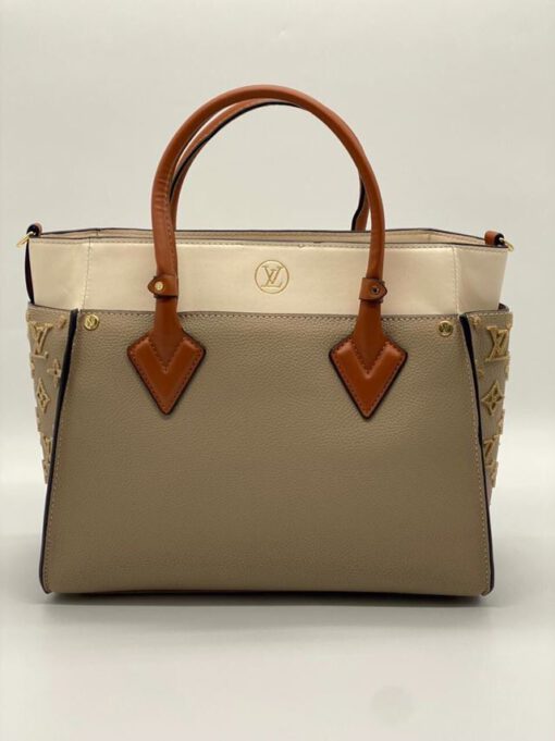 Женская сумка Louis Vuitton 31x27 бежевая - фото 4