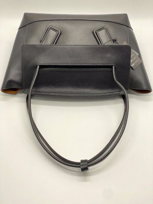 Женская кожаная сумка Bottega Veneta Medium Arco 33x24 черная - фото 2