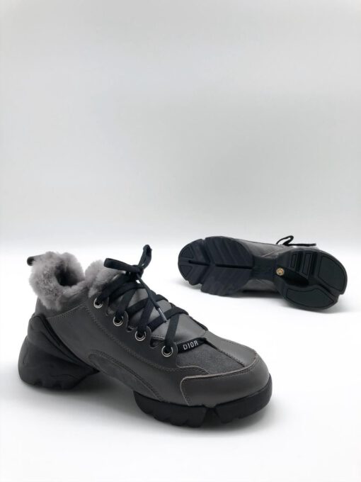 Зимние ботинки женские Dior серые - фото 1
