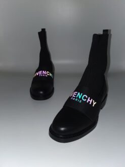 Зимние ботинки женские Givenchy светящиеся черные