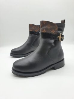 Зимние ботинки женские Louis Vuitton с мехом черные A57087