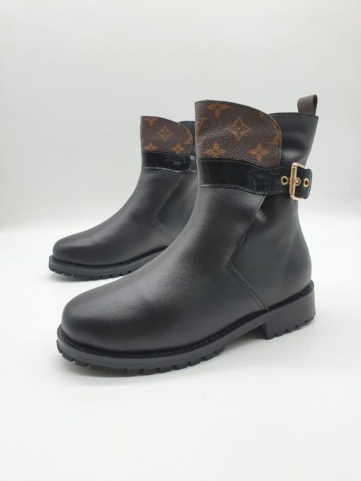 Зимние ботинки женские Louis Vuitton с мехом черные A57087 - фото 1
