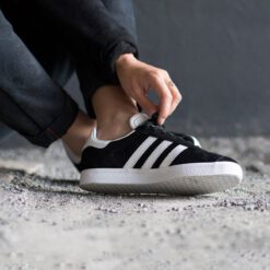 Adidas кроссовки