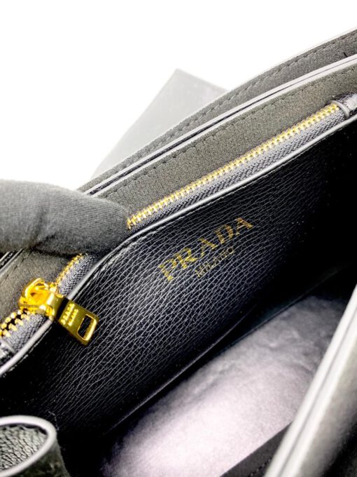 Женская сумка Prada черная A58104 - фото 5