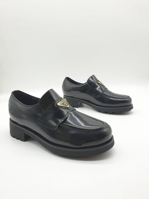 Туфли женские Prada черные - фото 1
