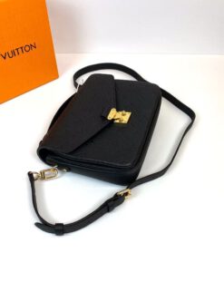 Женская сумка Louis Vuitton Pochette Metis 25/19/7 премиум-люкс черная