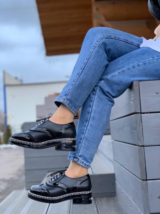Туфли Chanel черные лакированные коллекция 2021-2022 - фото 4