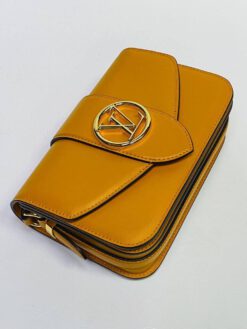 Женская сумка Louis Vuitton Pont 9 премиум-люкс золотая 23/15/8 см