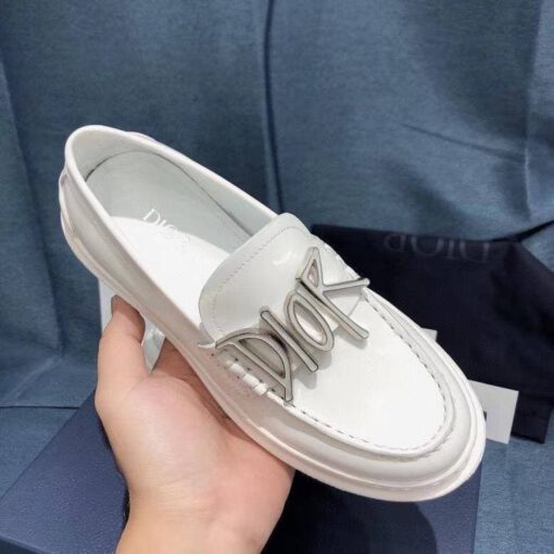Туфли-лоферы Dior кожаные белые коллекция 2021-2022 A63158 - фото 2