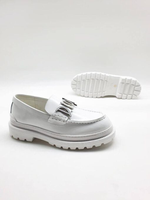 Туфли-лоферы Dior кожаные белые коллекция 2021-2022 A63158 - фото 1