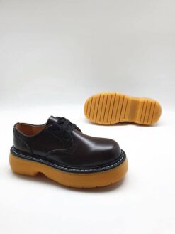 Туфли-дерби Bottega Veneta коричневые коллекция 2021-2022