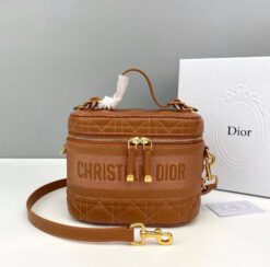 Женская кожаная сумка-косметичка Dior Travel оранжевая 22/16