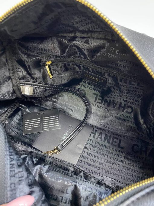 Женская кожаная сумка Chanel черная  31/20/19 см - фото 2