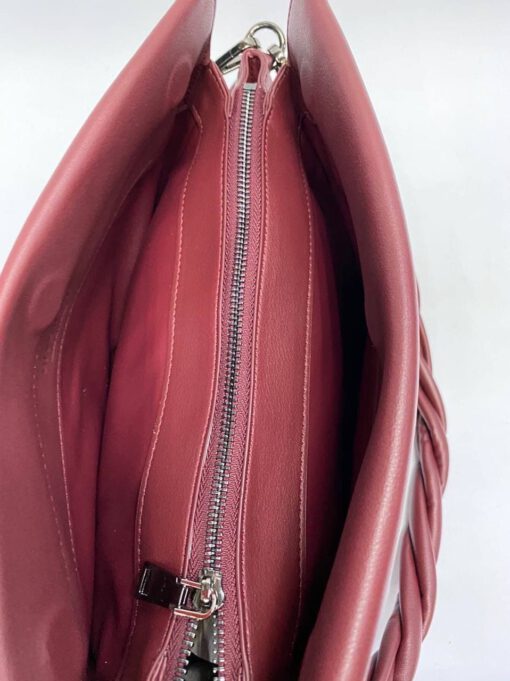 Женская кожаная сумка Givenchy бордовая 30/20/13 - фото 3