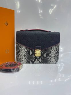 Женская сумка-планшет Louis Vuitton комбинированная 25/18/8 A65396 - фото 6