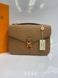 Женская сумка-планшет Louis Vuitton коричневая 25/18/8 - фото 11