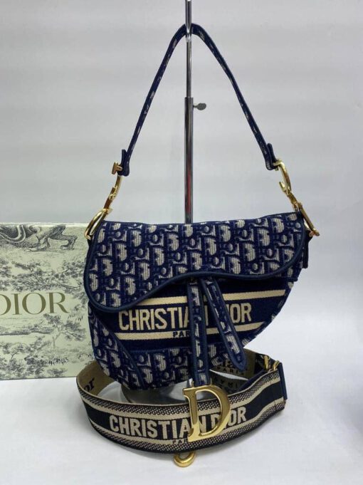Женская кожаная сумка Christian Dior Saddle синяя 25/20/7 - фото 1