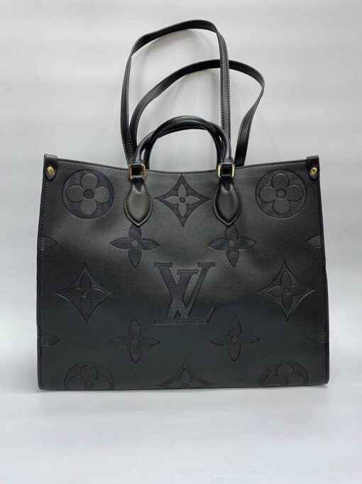 Женская кожаная сумка-тоут Louis Vuitton черная 42/33/17 - фото 1