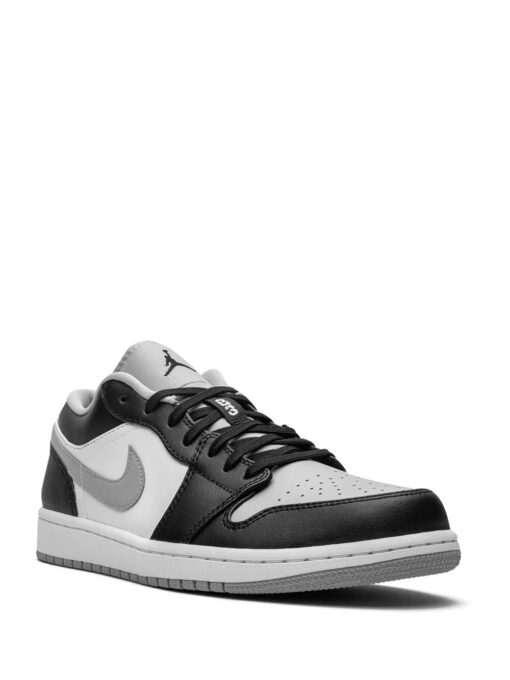 Кроссовки Nike Air Jordan 1 Low GreyBlack - фото 2