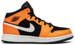 Кроссовки Nike Air Jordan 1 Retro Black/Orange a72275