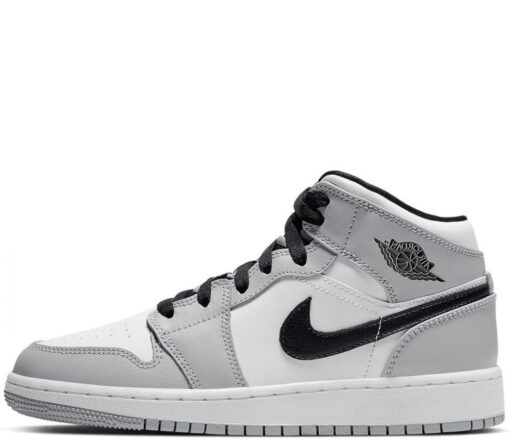 Кроссовки Nike Air Jordan 1 Retro Grey - фото 1