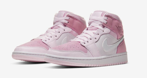 Кроссовки Nike Air Jordan 1 Retro Digital Pink - фото 2