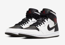 Кроссовки Nike Air Jordan 1 Retro WhiteBlackRed